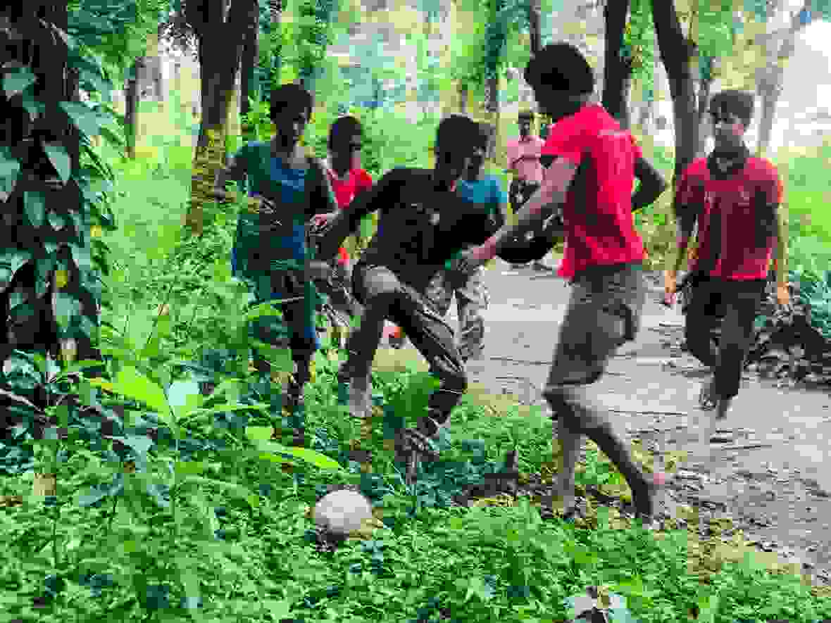 Kinder, Fussball, Bangladesch